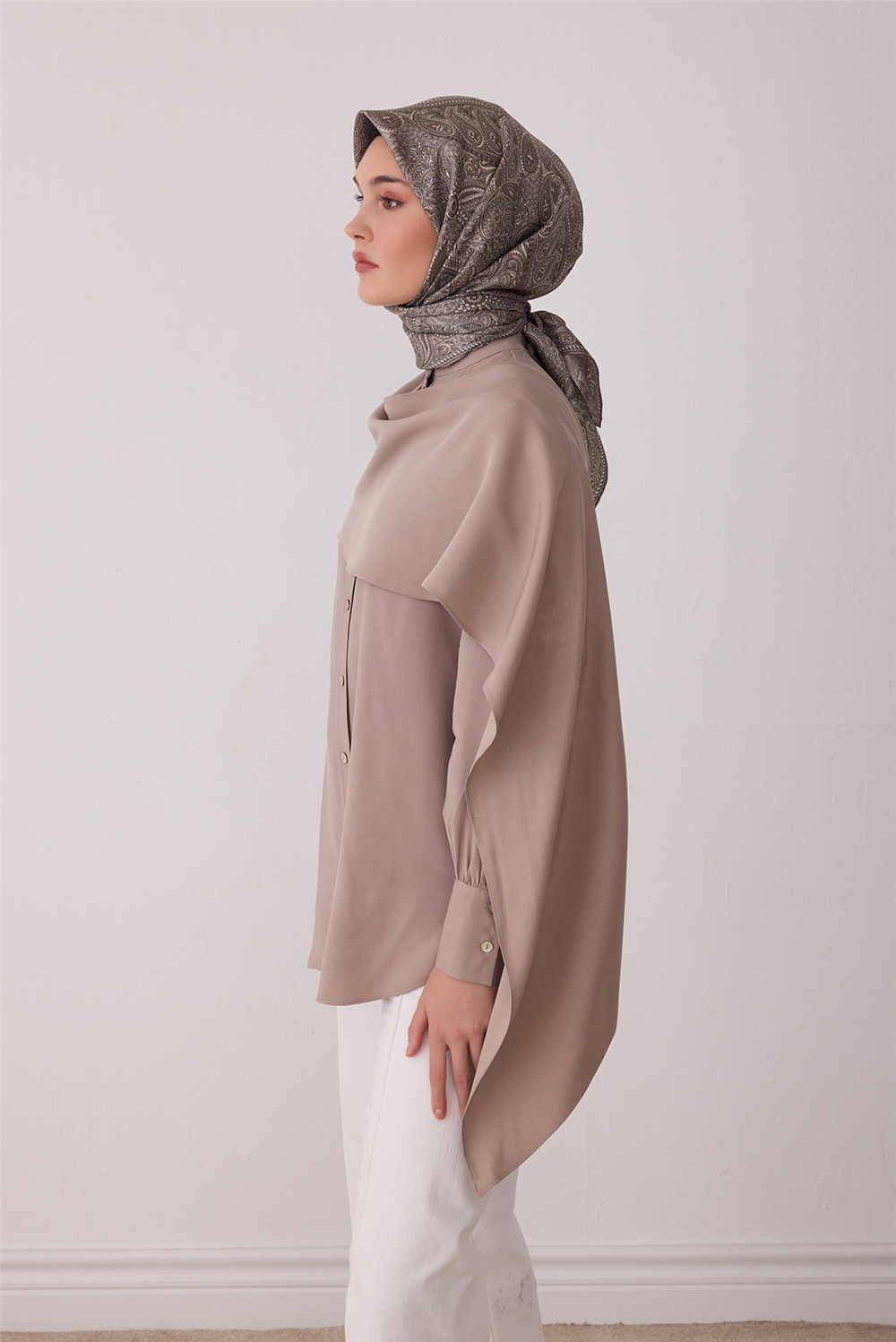 Belli 2026 - 2027 Sonbahar Kış Twill İpek Eşarp 4404D 81