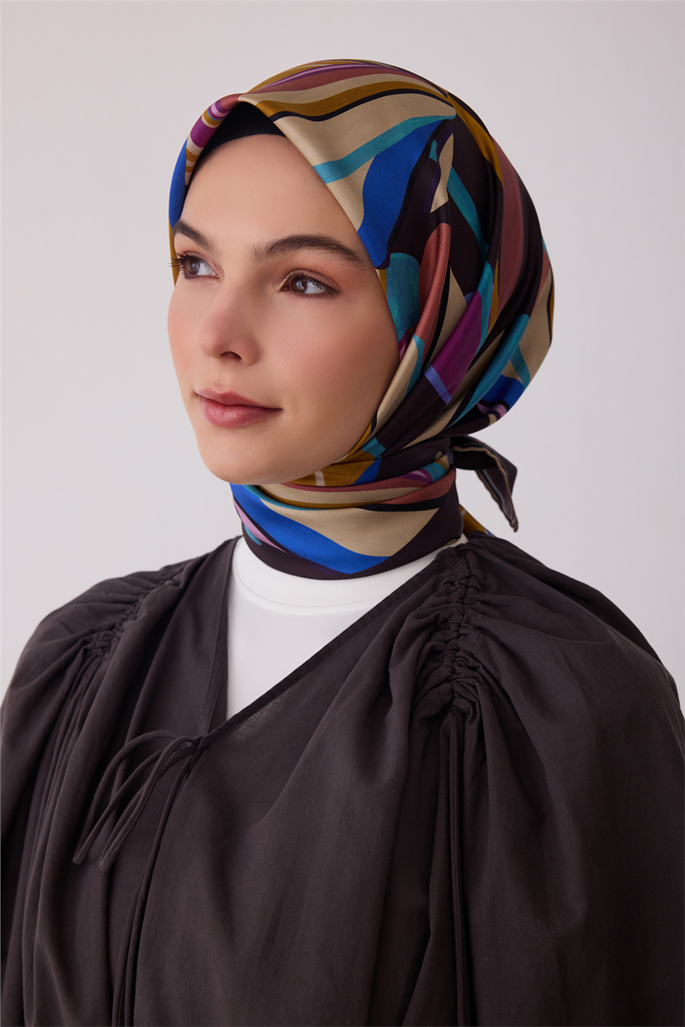Belli 2026 - 2027 Sonbahar Kış Twill İpek Eşarp 4410D 33
