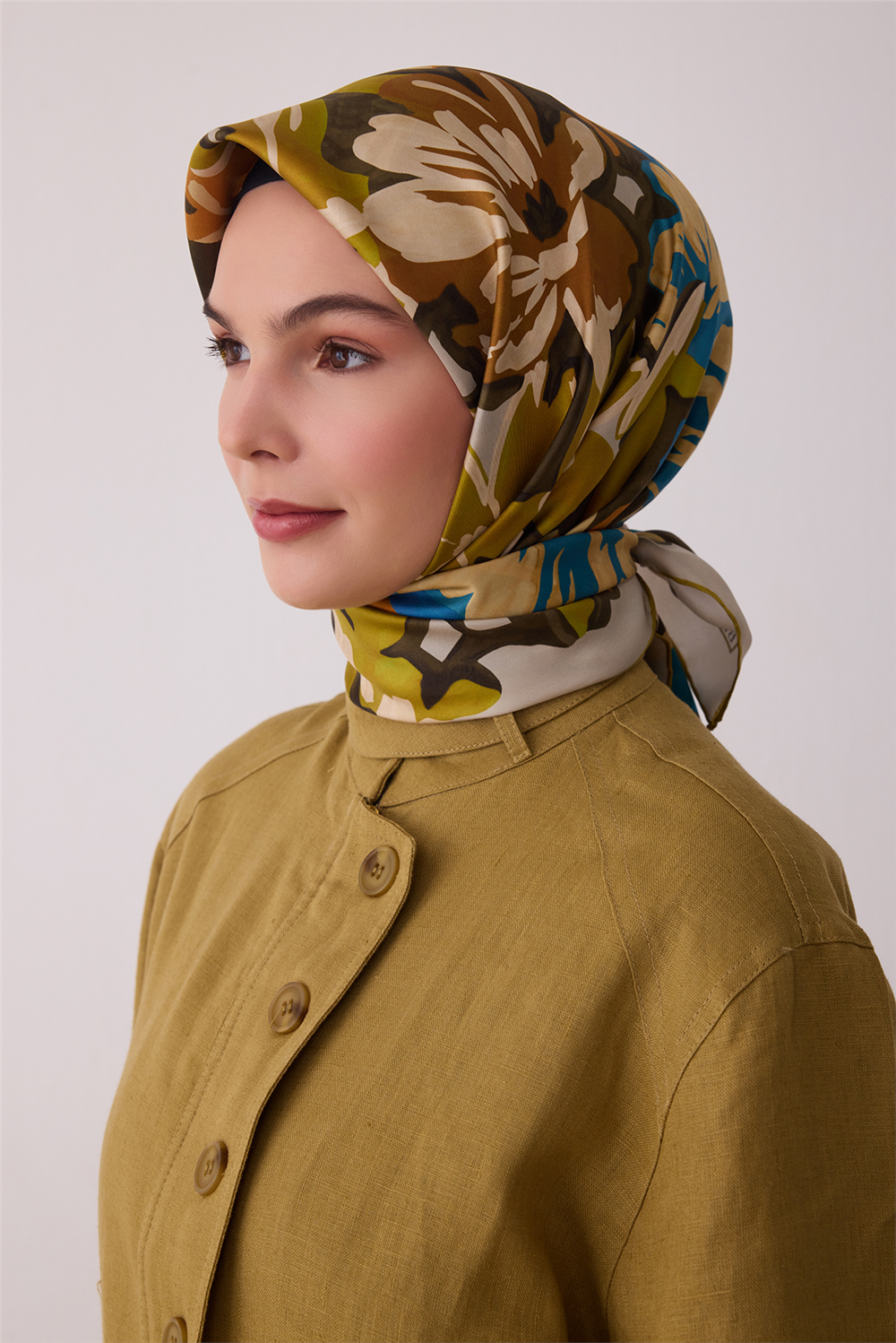 Belli 2026 - 2027 Sonbahar Kış Twill İpek Eşarp 4416D 81
