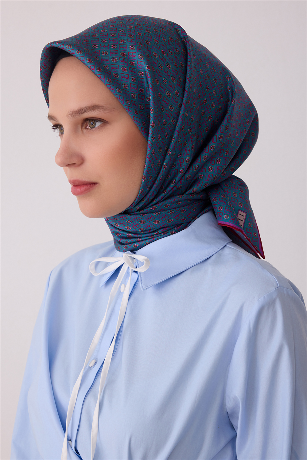 Belli 2026 - 2027 Sonbahar Kış Twill İpek Eşarp 4418D 82