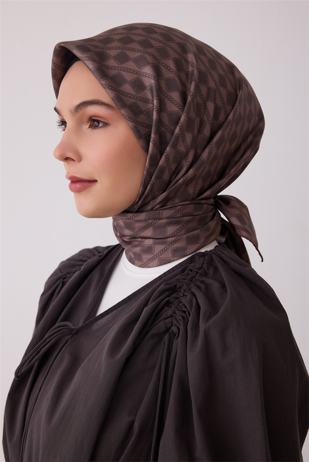 Belli 2026 - 2027 Sonbahar Kış Twill İpek Eşarp 4425D 85