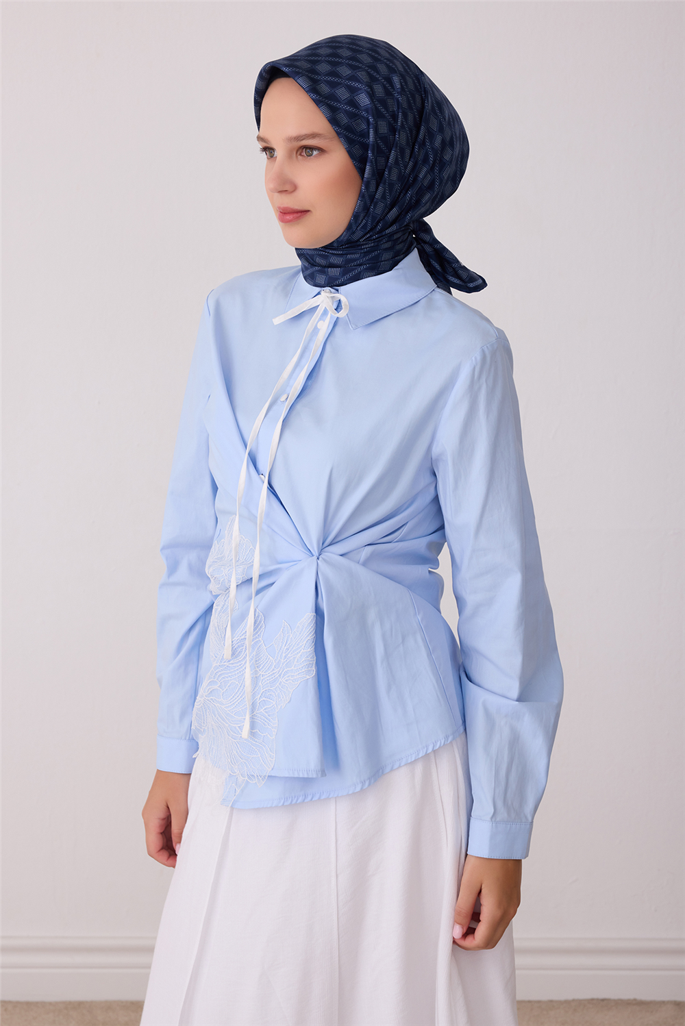 Belli 2026 - 2027 Sonbahar Kış Twill İpek Eşarp 4425D 90
