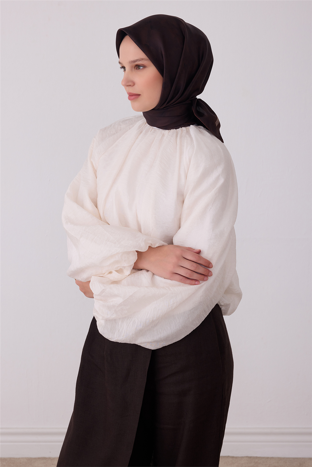 Belli 2026 - 2027 Sonbahar Kış Twill İpek Eşarp 4428D 02
