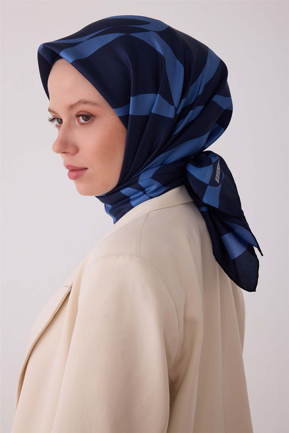 Belli 2026 - 2027 Sonbahar Kış Twill İpek Eşarp 4429D 38