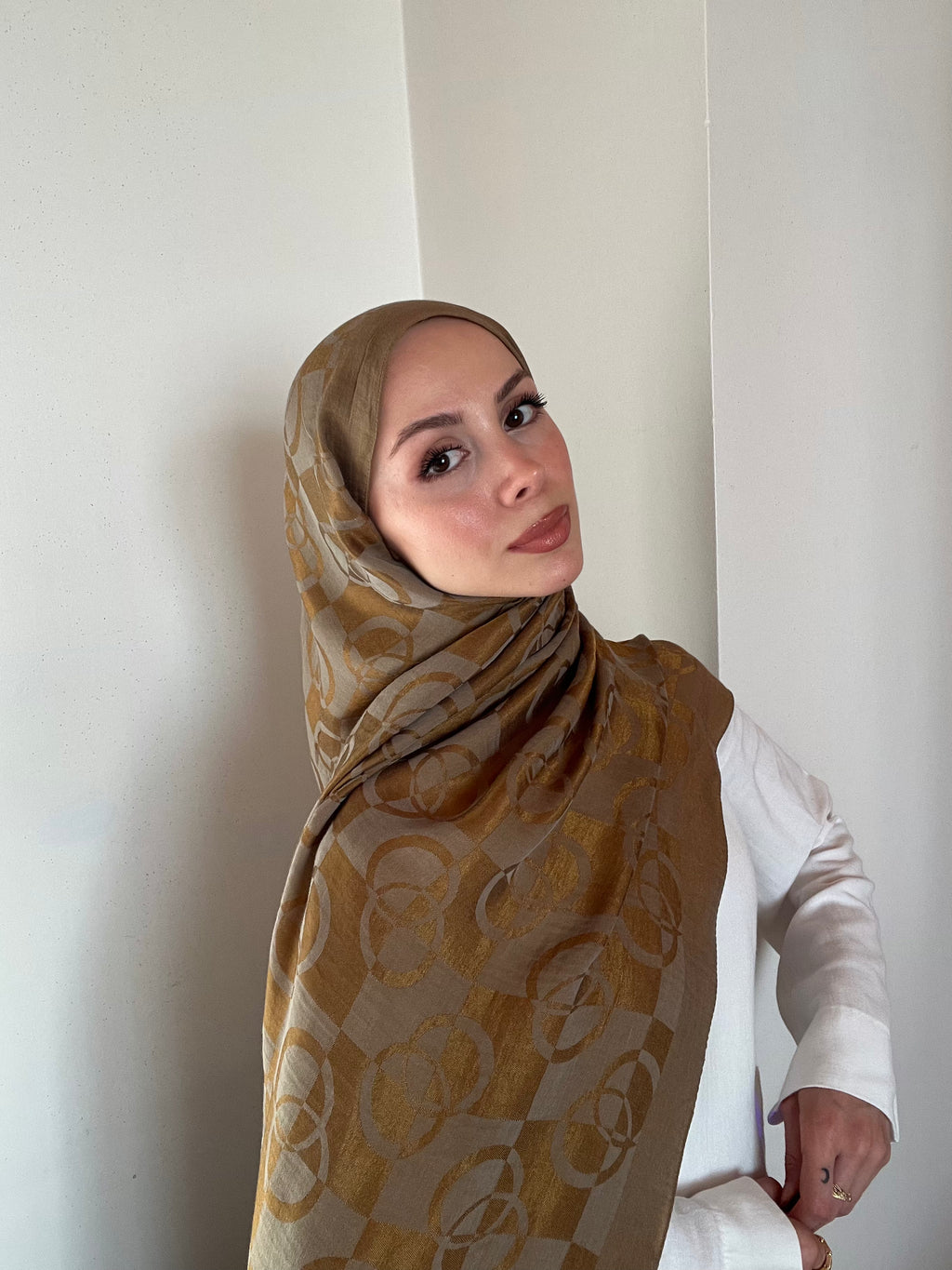 Harem Pırlanta Halka Şal Hardal
