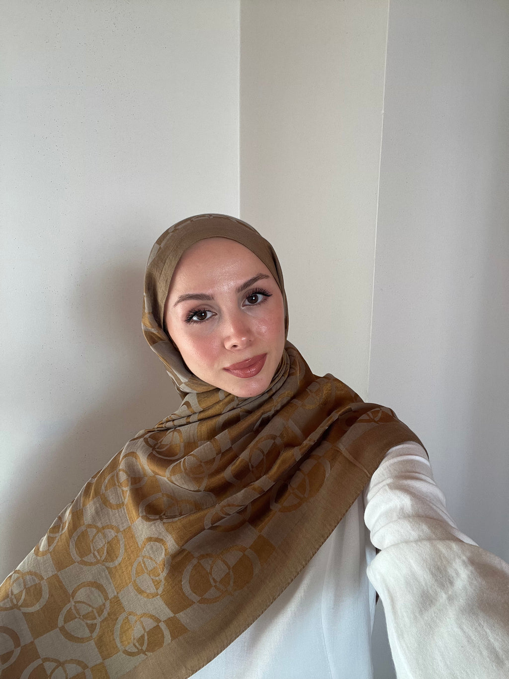 Harem Pırlanta Halka Şal Hardal