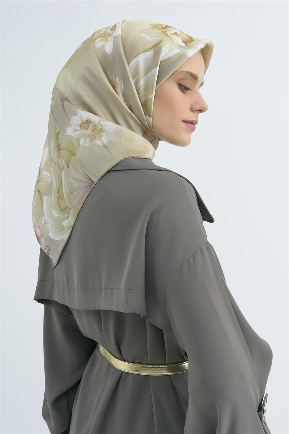 Armine 2026 İlkbahar Yaz Saf İpek Sura Eşarp 9505D 52