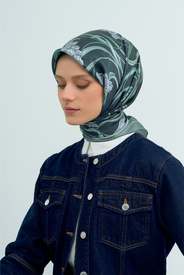 Armine Saf İpek Sura Eşarp 9512D 02
