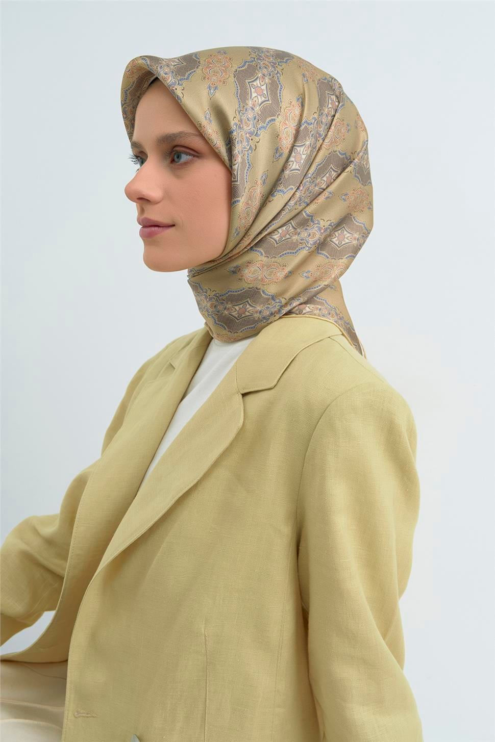 Armine 2026 İlkbahar Yaz Saf İpek Sura Eşarp 9522D 83
