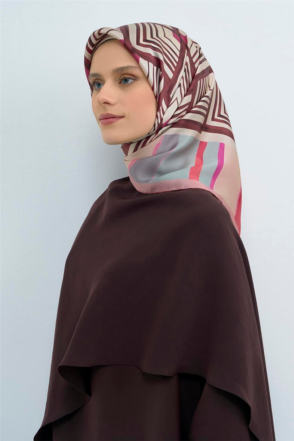 Armine 2026 İlkbahar Yaz Saf İpek Sura Eşarp 9534D 84