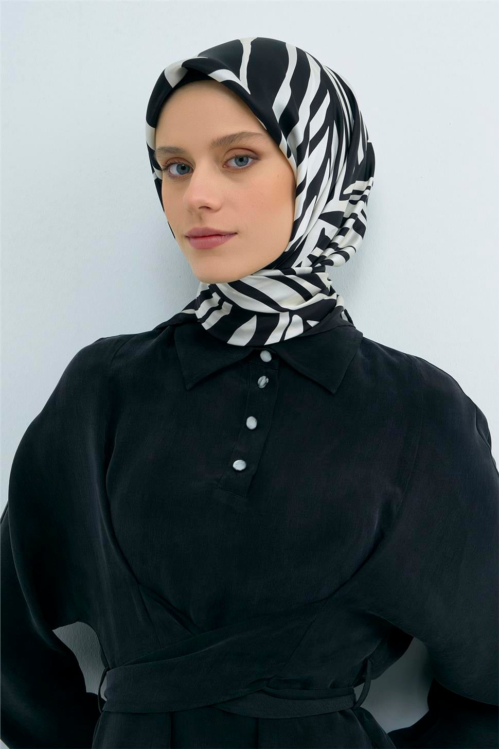 Armine 2026 İlkbahar Yaz Saf İpek Sura Eşarp 9550D 30